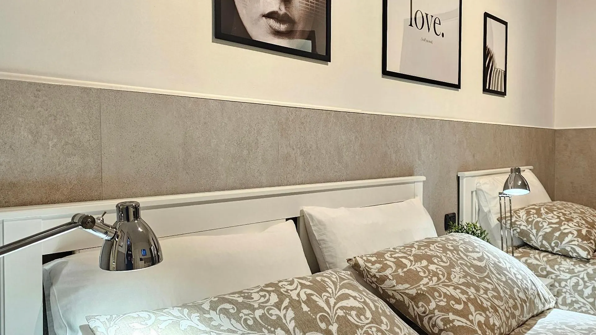 San Donato Policlinico Bbking Hotel San Donato Milanese 0*,  Italië